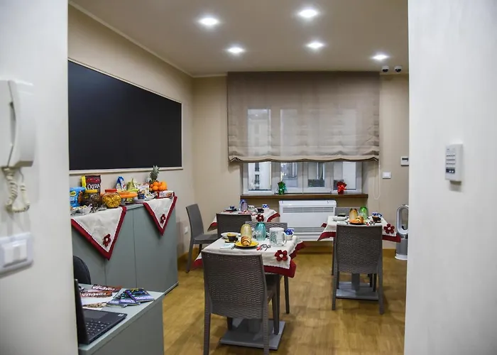 Margherita 2.0 Alojamento de Acomodação e Pequeno-almoço Cosença